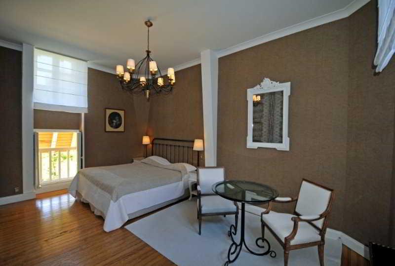 Hotel Chateau Du Clair De Lune - Boutique Luxury