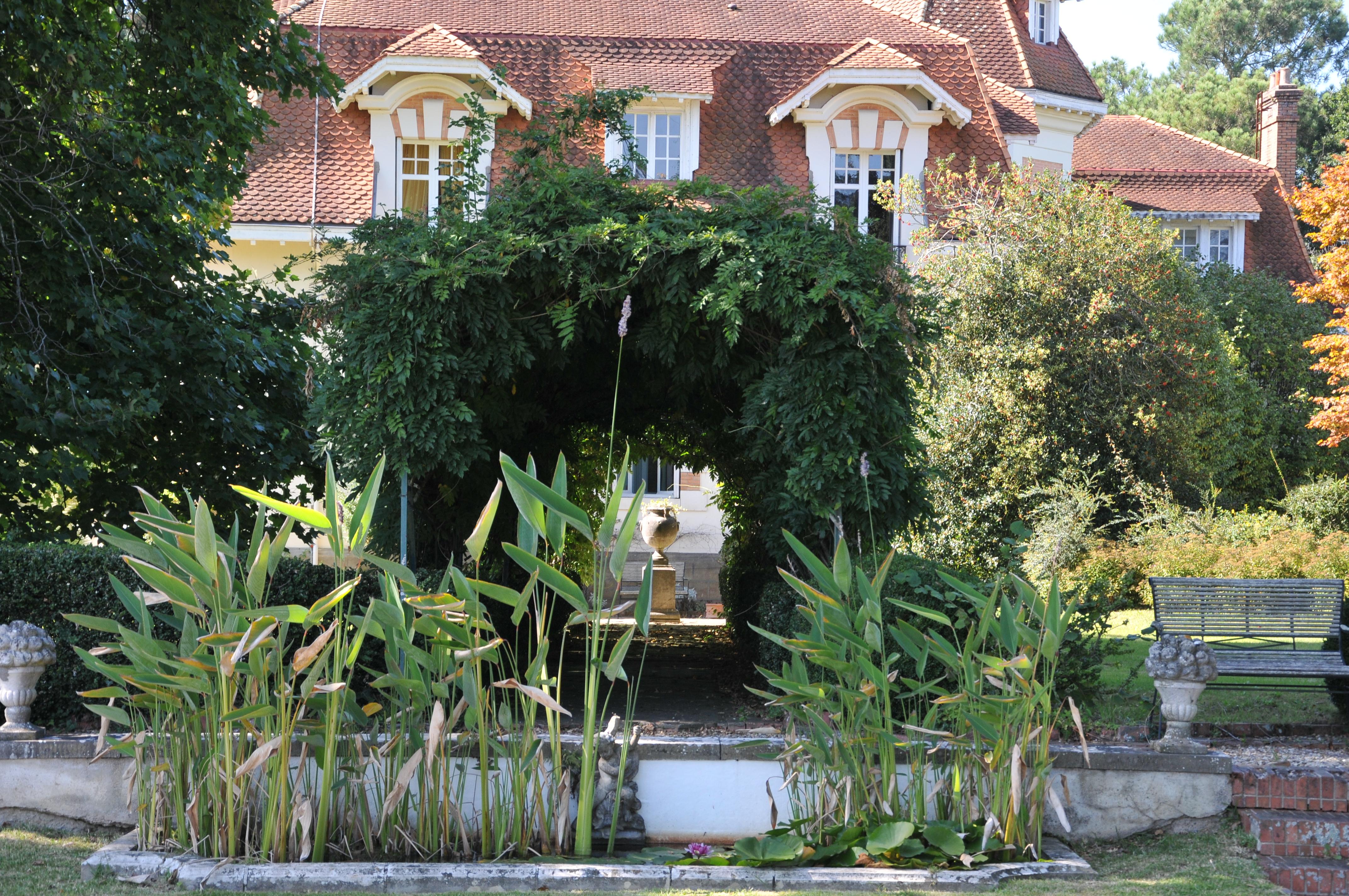 Château Du Clair De Lune - Les Collectionneurs Hotel