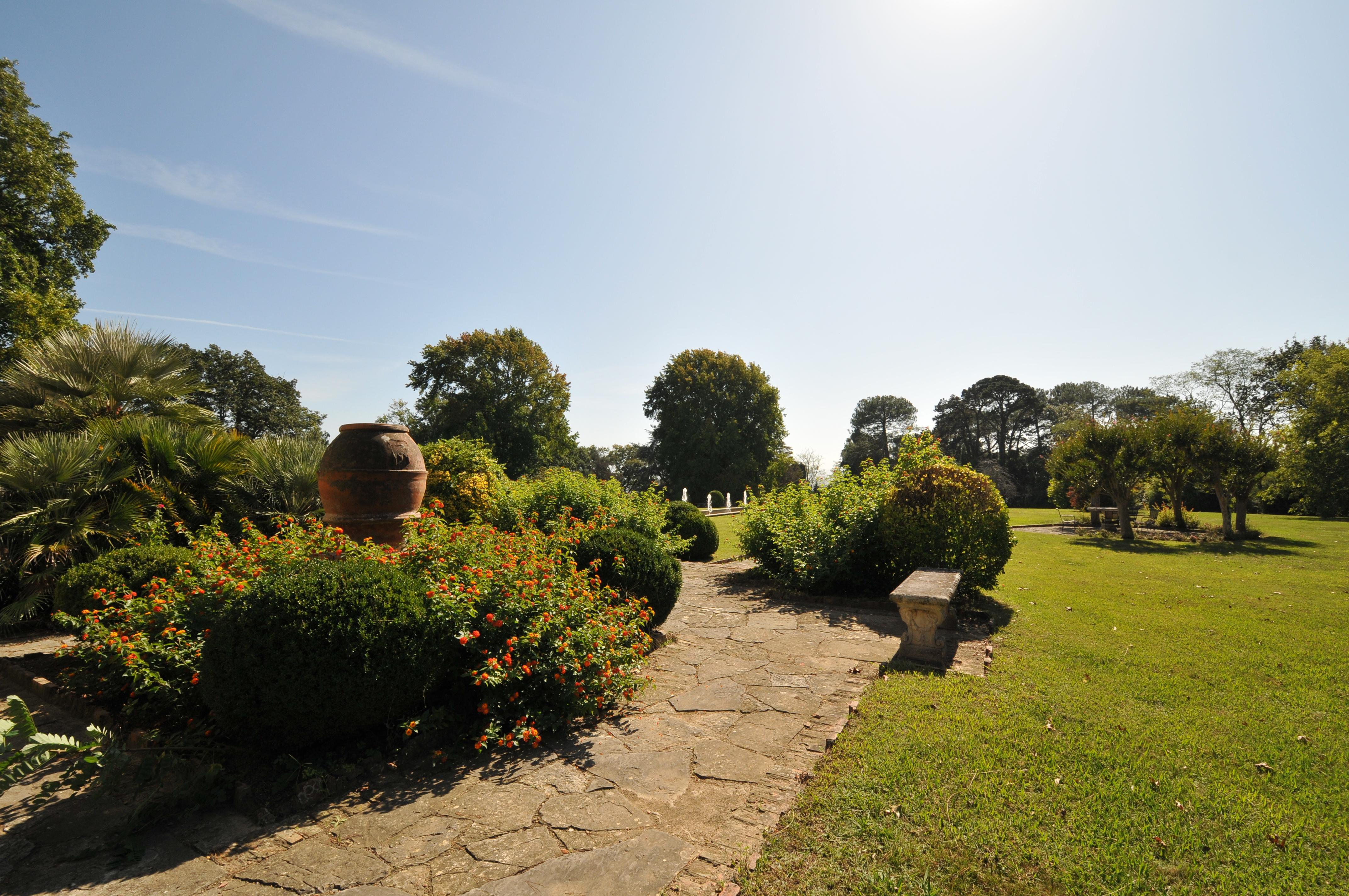 Château Du Clair De Lune - Les Collectionneurs Hotel