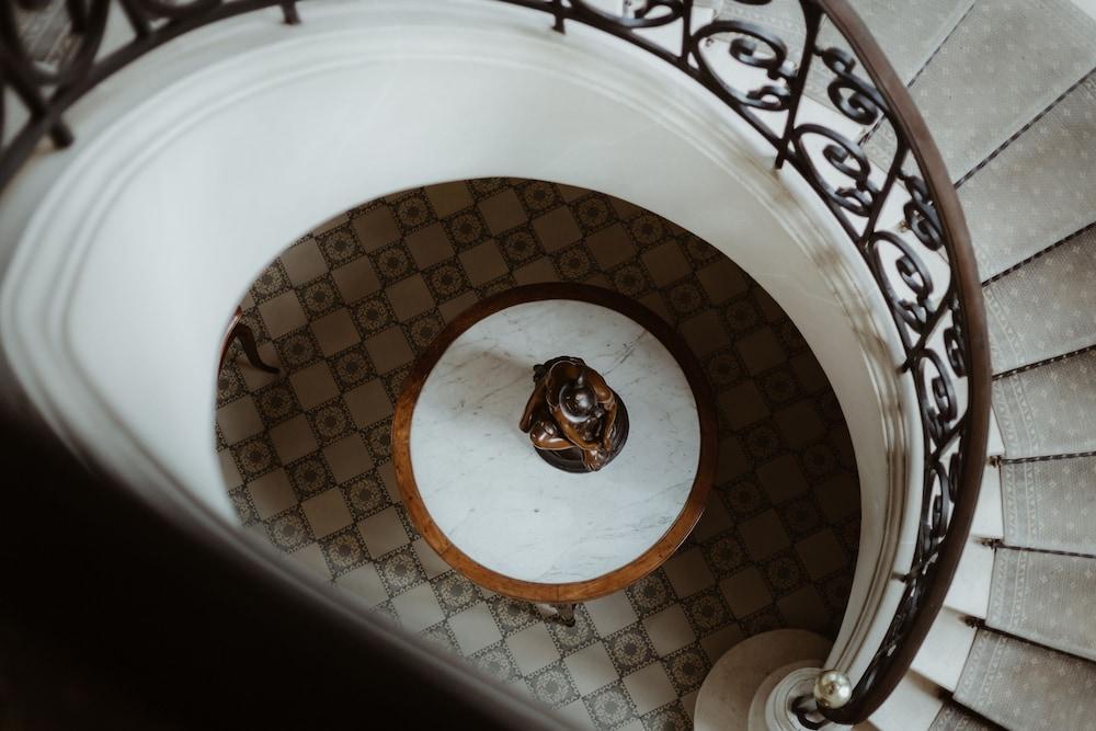 Chateau Du Clair De Lune - Boutique Luxury Biarriz
