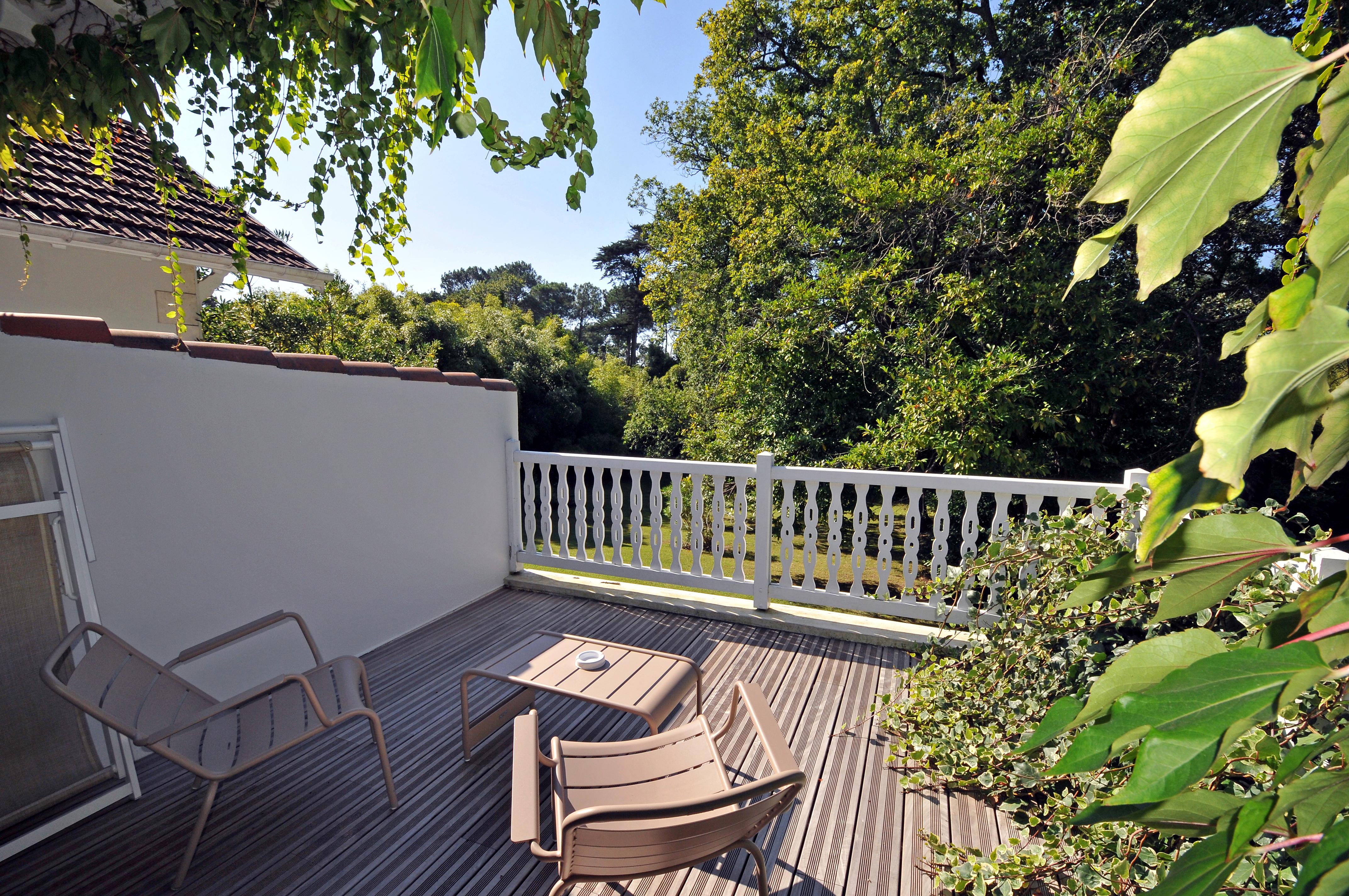 Chateau Du Clair De Lune - Boutique Luxury Biarriz