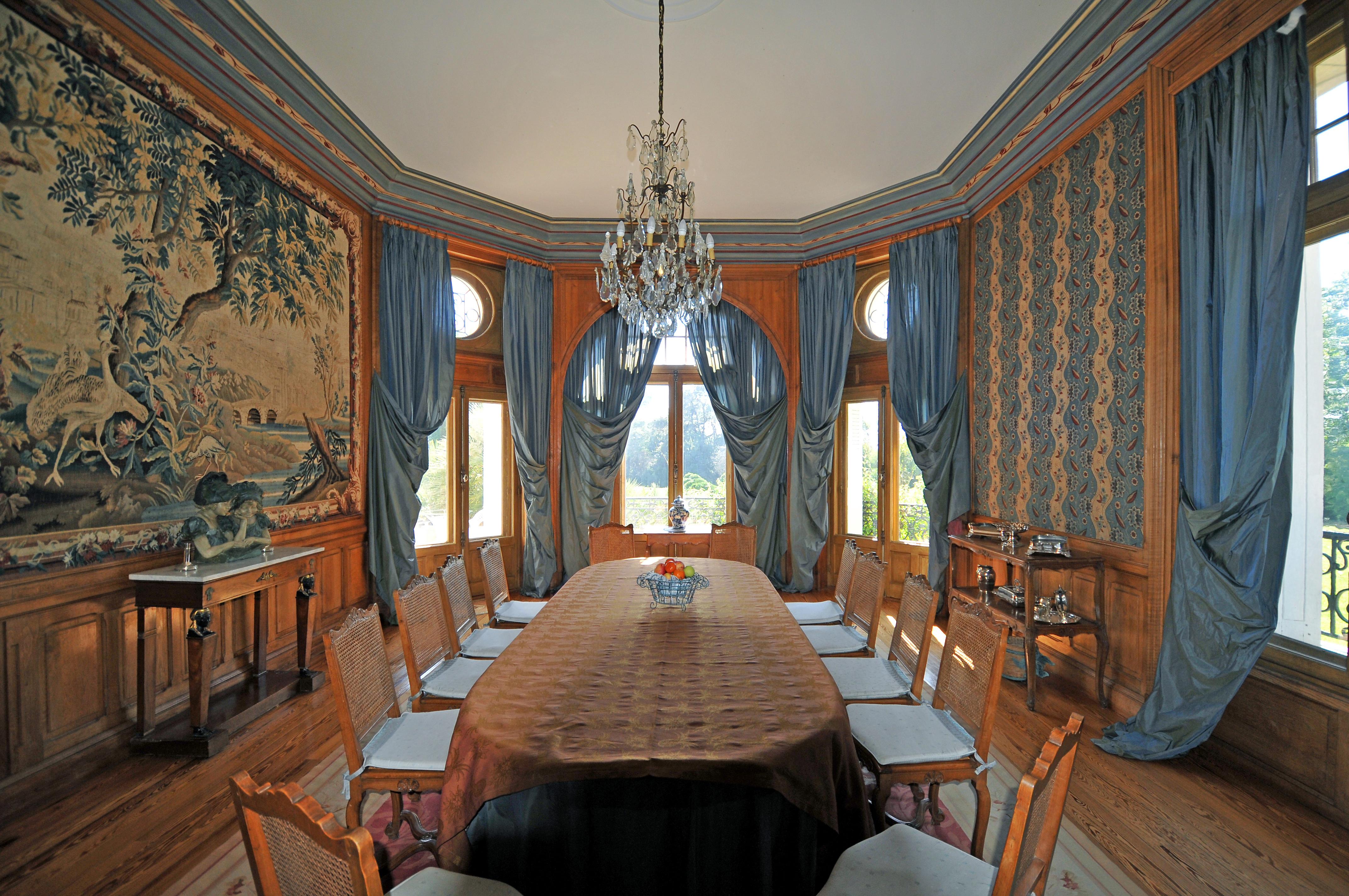 Chateau Du Clair De Lune - Boutique Luxury 4* Biarriz