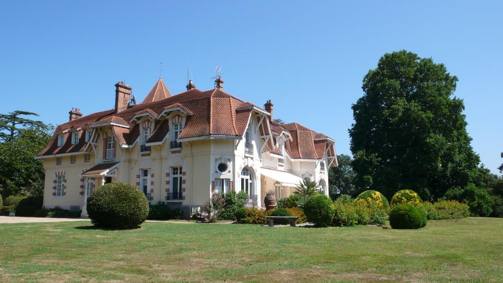 Chateau Du Clair De Lune - Boutique Luxury Biarriz